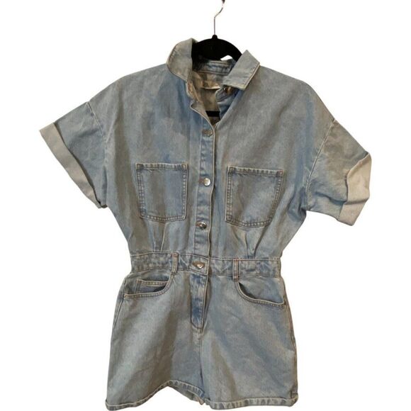 Zara Womens Romper M Blue Denim Jean Light Wash Short Sleeve 7147/035 NWT - Picture 2 of 9